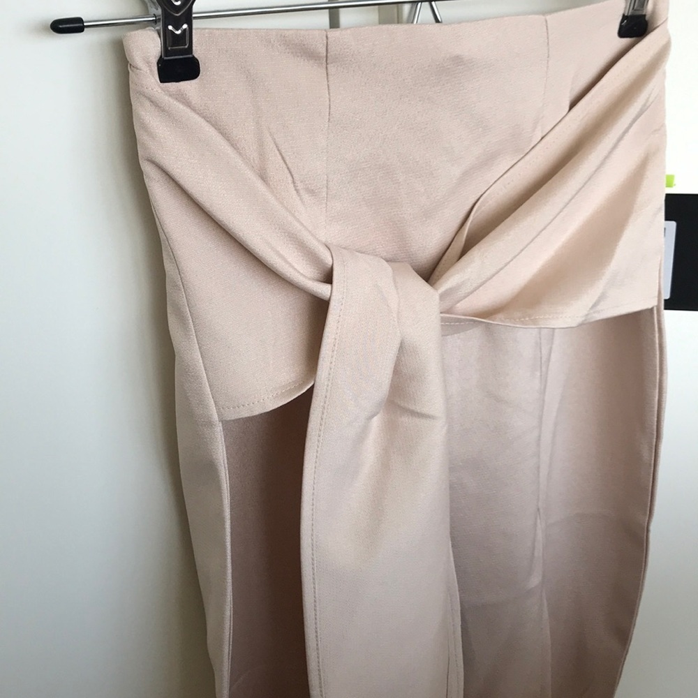 ASOS tan tie front beige skirt - Picture 3 of 3